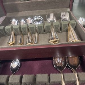 Gorham Golden Ribbon FlatwRe